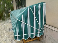 電動式伸縮（suō）式檔雨防曬隔離陽光房遮陽雨棚雨蓬
